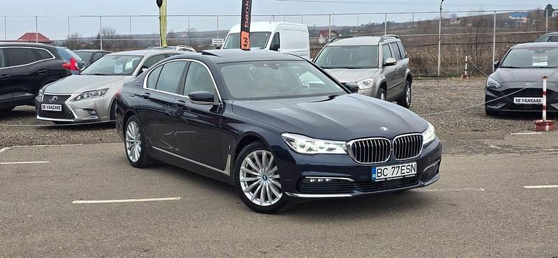 Gebraucht BMW 740 iPerformance 326 PS (239 kW) 2017 Blau Limousine