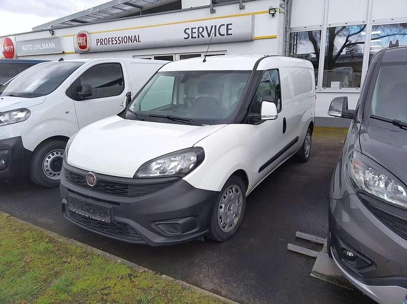 Gebraucht Fiat Doblò 101 PS (74 kW) 2022 Weiß Van / Kleinbus