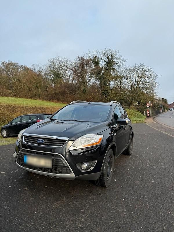 Usata Ford Kuga 140 CV (102 kW) 2009 Nero SUV