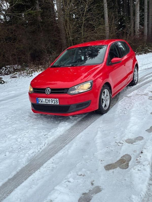 Gebraucht VW Polo Comfortline 69 PS (50 kW) 2009 Rot Kleinwagen