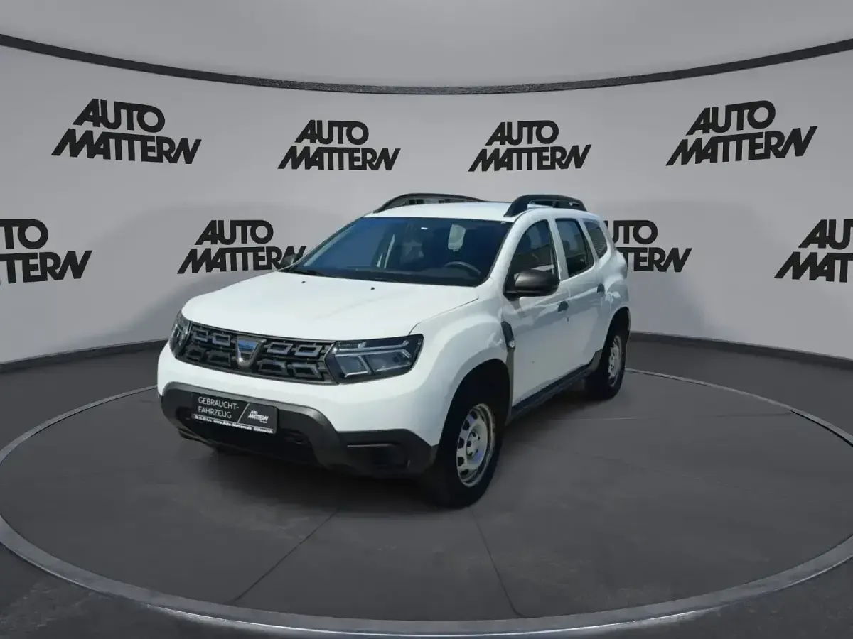 Gebraucht Dacia Duster Essentiel 101 PS (74 kW) 2022 Weiß SUV