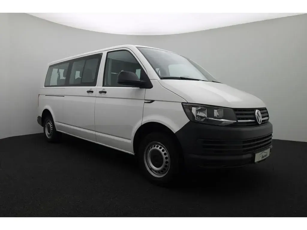 Używany VW Caravelle 150 KM (110 kW) 2016 Biały Van