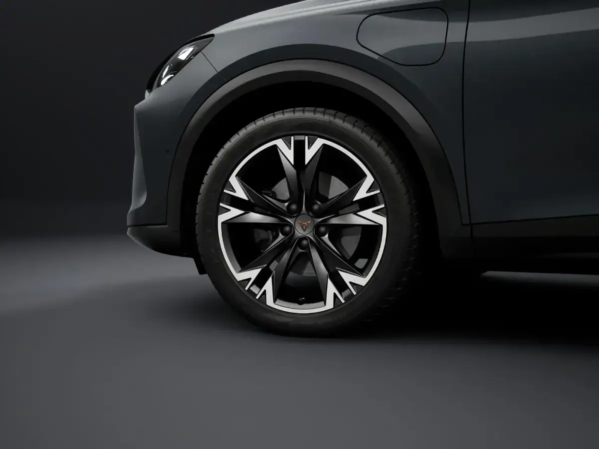 Nowe Cupra Formentor 204 KM (150 kW) 2025 Czarny SUV