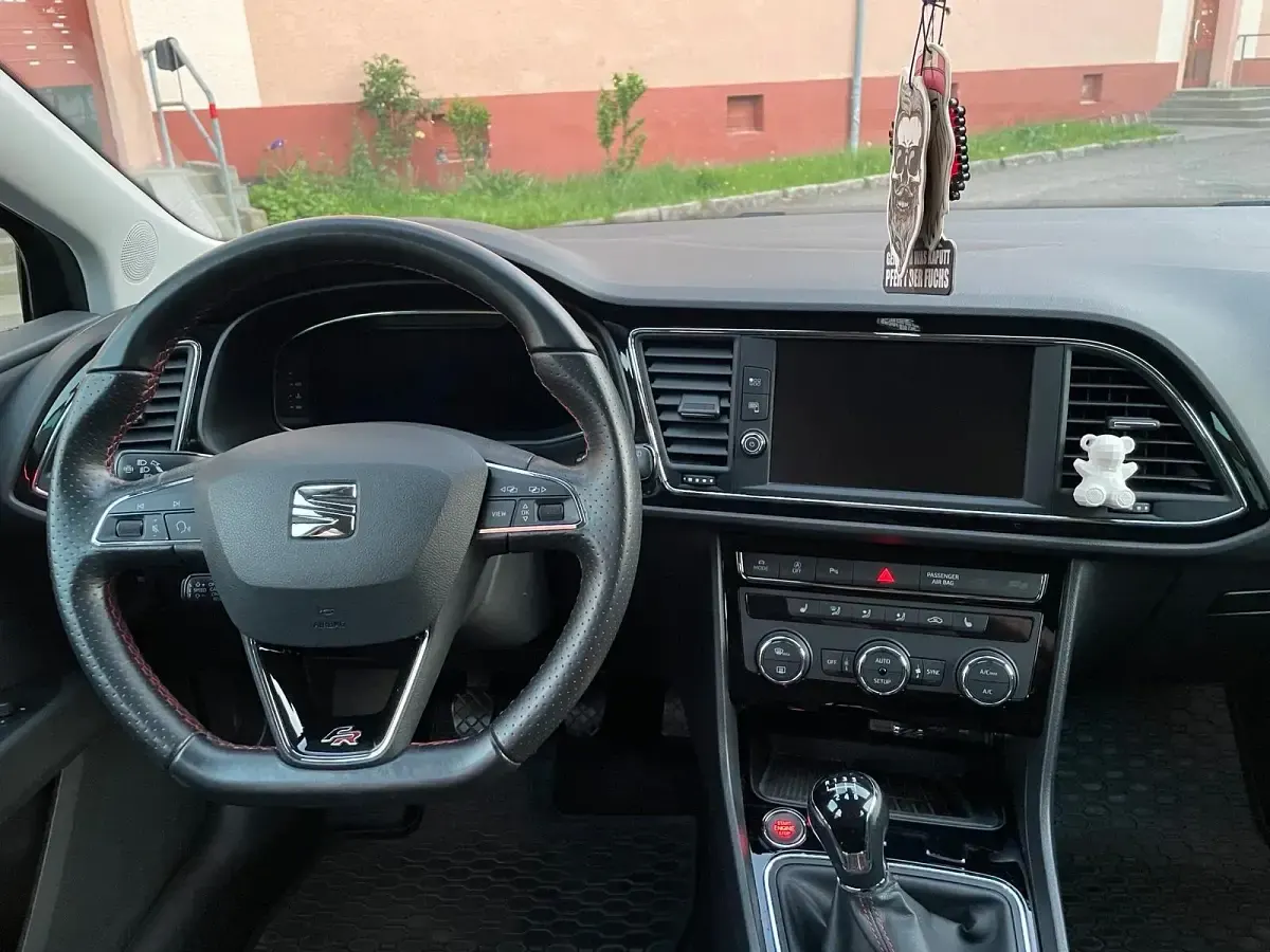 Gebraucht Seat Leon FR 150 PS (110 kW) 2019 Schwarz Kombi