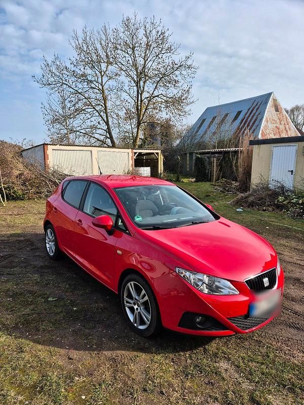 Gebraucht Seat Ibiza Copa 69 PS (50 kW) 2011 Rot Kleinwagen