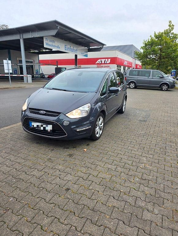 Gebraucht Ford S-MAX Titanium 200 PS (147 kW) 2013 Grau Van / Kleinbus