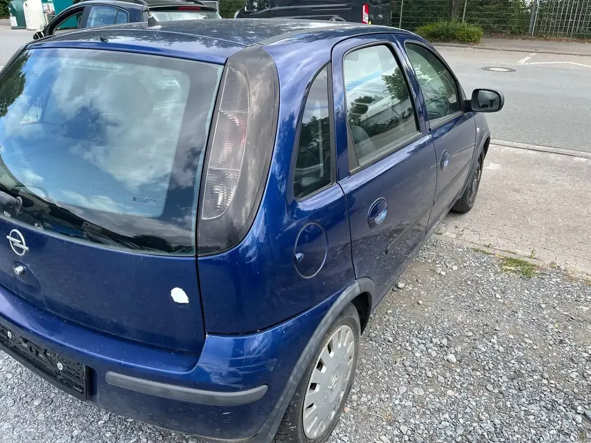 Gebraucht Opel Corsa Enjoy 60 PS (44 kW) 2004 Blau Kleinwagen