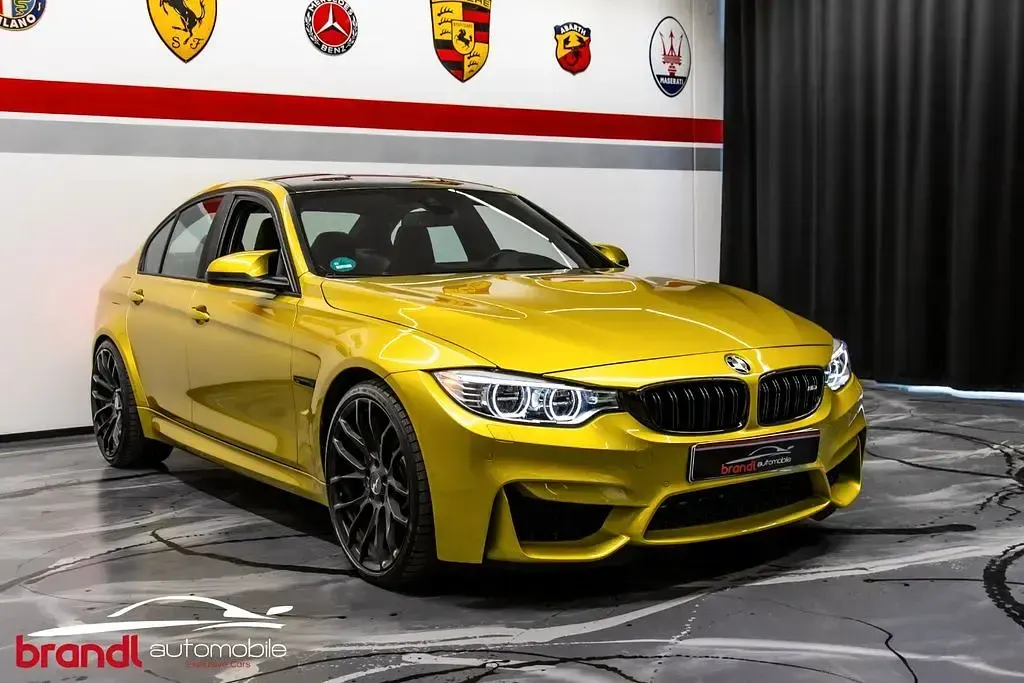 Używany BMW M3 Performance 431 KM (317 kW) 2015 Żółty Sedan/Limuzyna