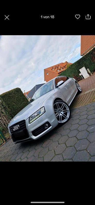 Silber Gebraucht 2012 Audi A5 Sportback Design Limousine | 10.400 € (Guter Preis) - Bild 1/4