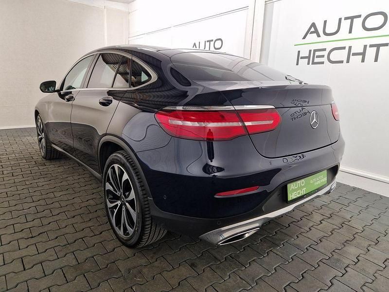 Gebraucht Mercedes GLC350 258 PS (189 kW) 2017 Blau Coupé