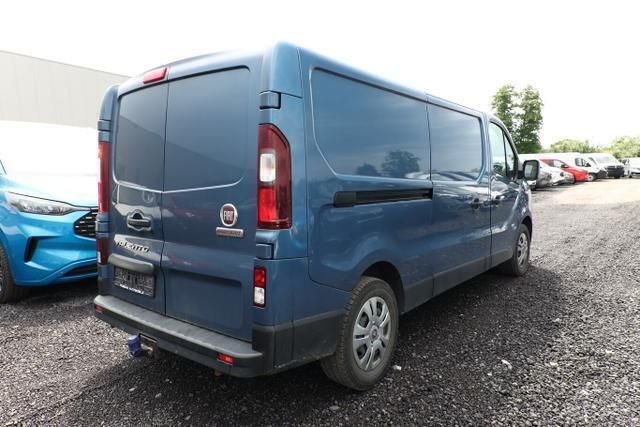 Colore esterno (metallic bleu pa colore esterno (metallic bleu pa Gebraucht 2018 Fiat Talento S Van | 20.178 € (Fairer Preis) - Bild 1/4
