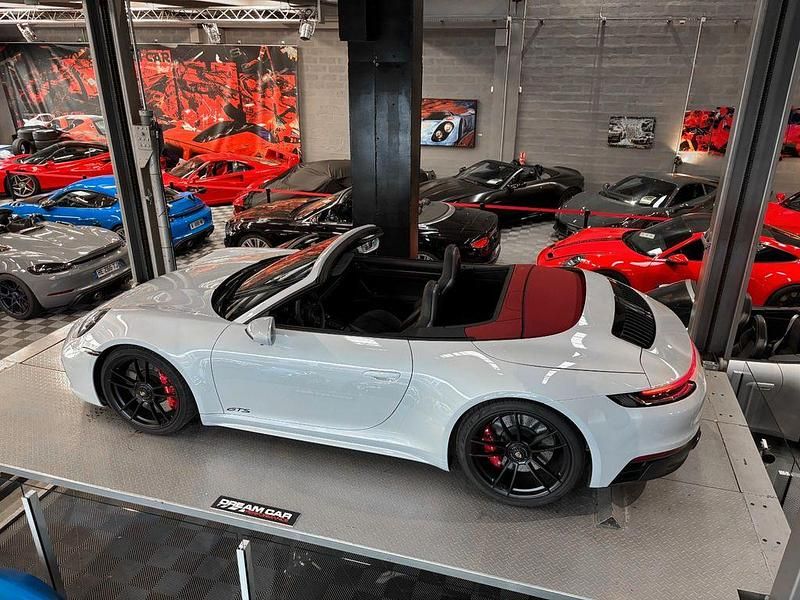 Brugt Porsche 992 485 HK (356 kW) 2024 Grå Cabriolet