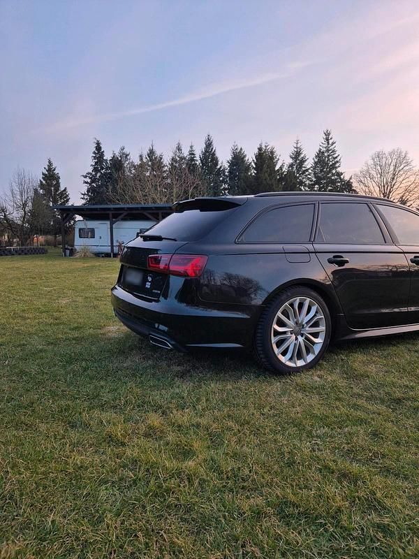 Gebraucht Audi A6 S-Line 274 PS (201 kW) 2015 Kombi