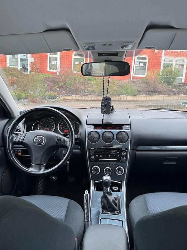 Gebraucht Mazda 6 147 PS (108 kW) 2005 Braun Limousine