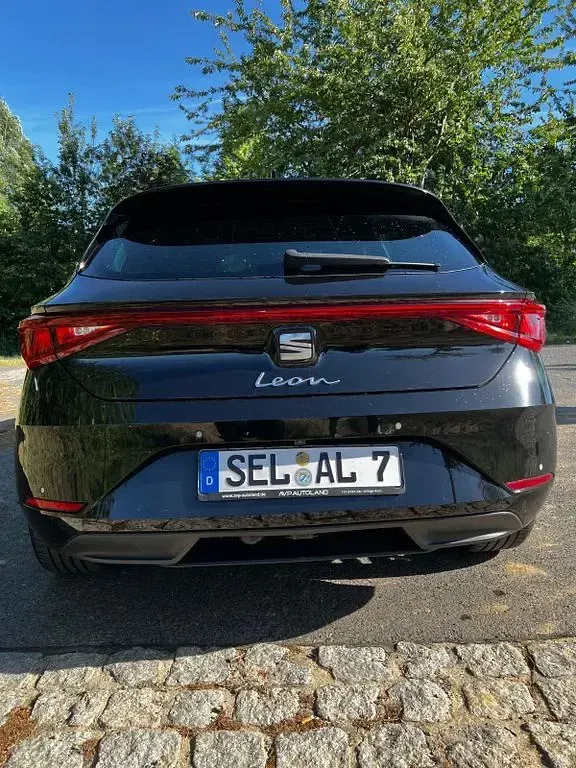 Gebraucht Seat Leon XCELLENCE 150 PS (110 kW) 2020 Schwarz Limousine