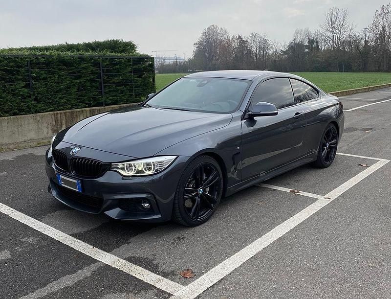 Grau Gebraucht 2015 BMW 435 M Sport Coupé | 21.900 € (Teuer) - Bild 1/4