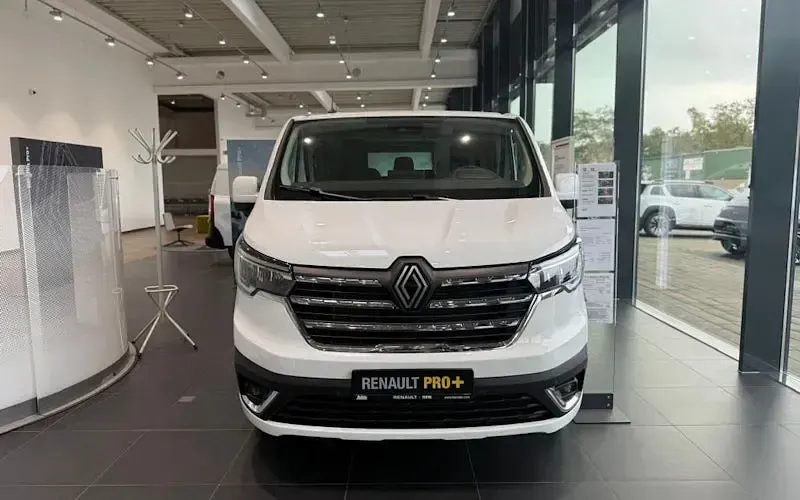 Ny Renault Trafic Evolution 110 HK (80 kW) 2025 Hvid MPV