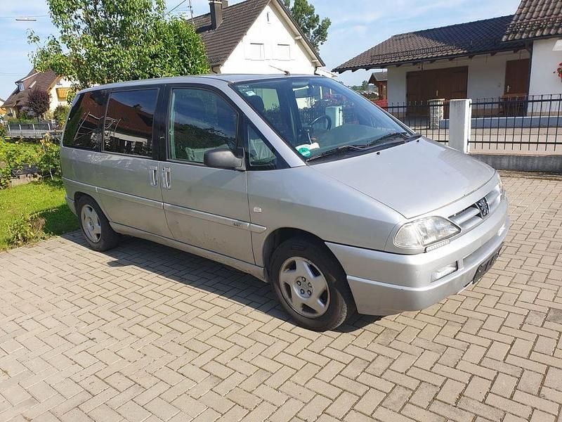 Gebraucht Peugeot 806 136 PS (100 kW) 2002 Silber Van / Kleinbus