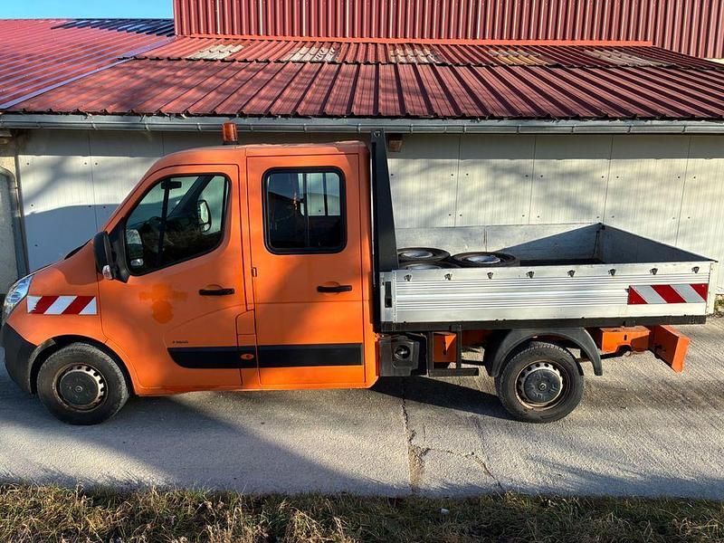 Gebraucht Opel Movano 125 PS (91 kW) 2011 Orange Van