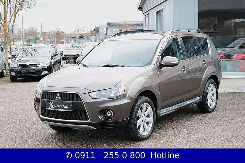 Gebraucht Mitsubishi Outlander Edition 177 PS (130 kW) 2011 Braun SUV