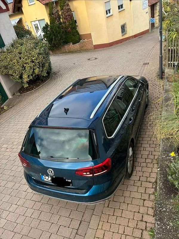 Gebraucht VW Passat GTE 218 PS (160 kW) 2019 Blau Kombi