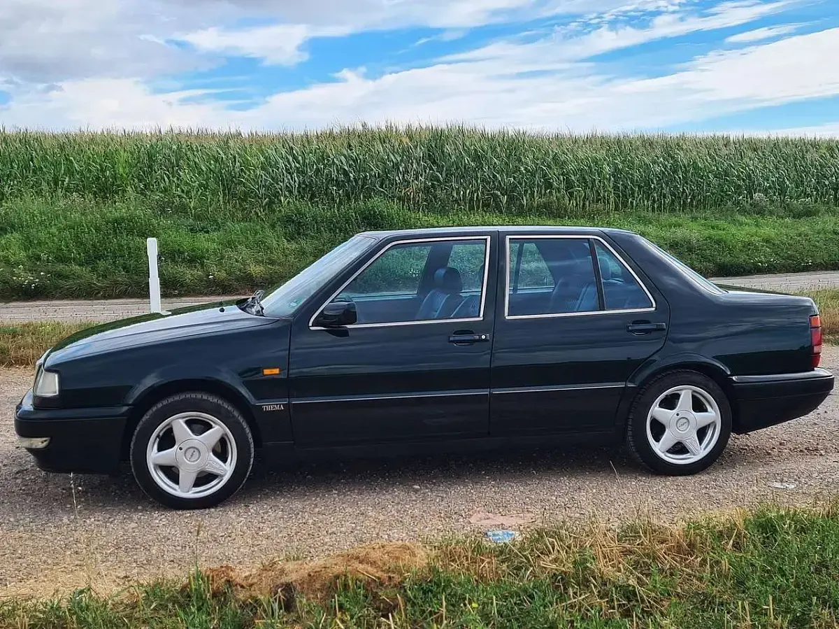 Gebraucht Lancia Thema 171 PS (125 kW) 1993 Grün Limousine