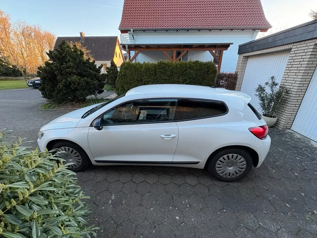 Gebraucht VW Scirocco 180 PS (132 kW) 2014 Weiß Coupé