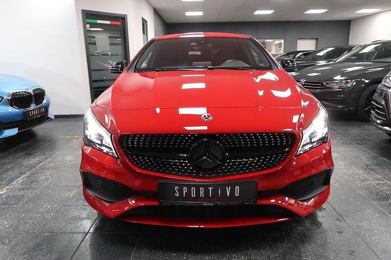 Gebraucht Mercedes CLA180 AMG 122 PS (89 kW) 2017 Rot Limousine