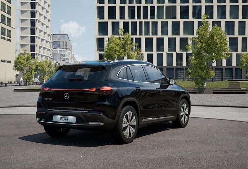 Gebraucht Mercedes EQA250 Progressive 139 kW (190 PS) 2025 Schwarz metalliclack kosmossc SUV