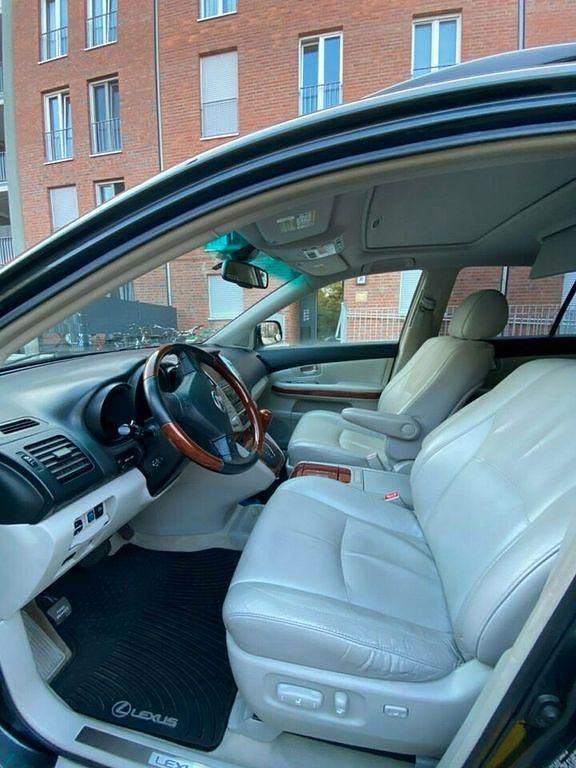 Grau Gebraucht 2007 Lexus RX400h SUV | 7.900 € (Guter Preis) - Bild 1/4