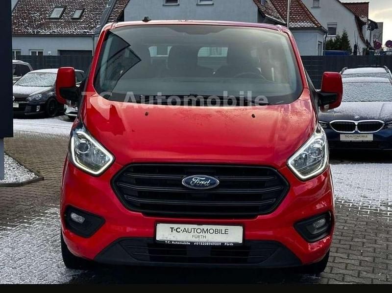 Gebraucht Ford Transit Custom Basis 105 PS (77 kW) 2019 Rot Kombi