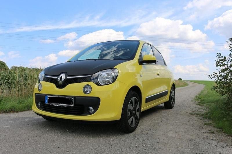 Gelb Gebraucht 2015 Renault Twingo Luxe Kleinwagen | 7.800 € (Superpreis) - Bild 1/4