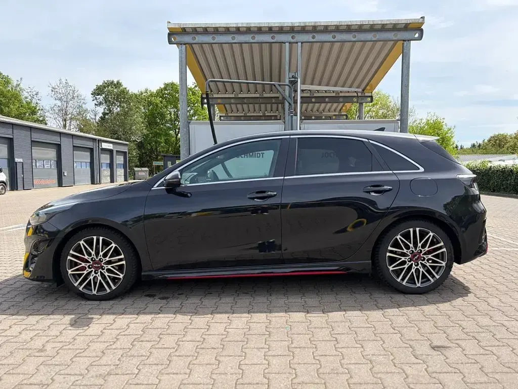 Gebraucht Kia Ceed GT GT 204 PS (150 kW) 2022 Schwarz Limousine