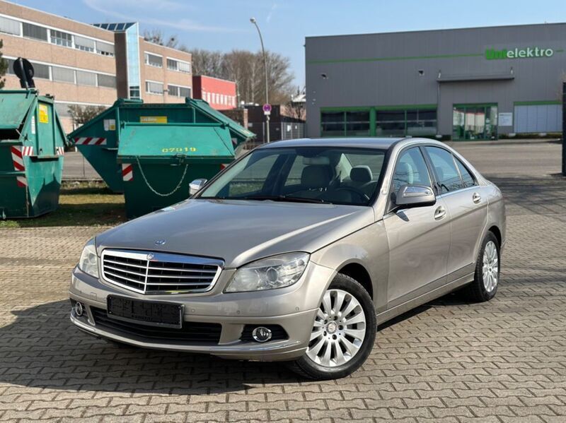 Gold Gebraucht 2007 Mercedes C200 Elegance Limousine | 4.990 € (Superpreis) - Bild 1/4