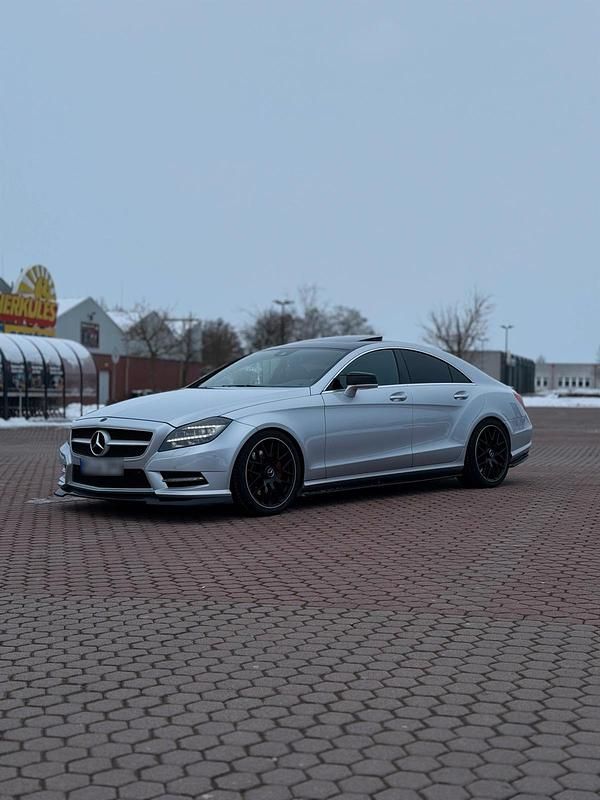 Gebraucht Mercedes CLS350 AMG 265 PS (194 kW) 2012 Silber Limousine