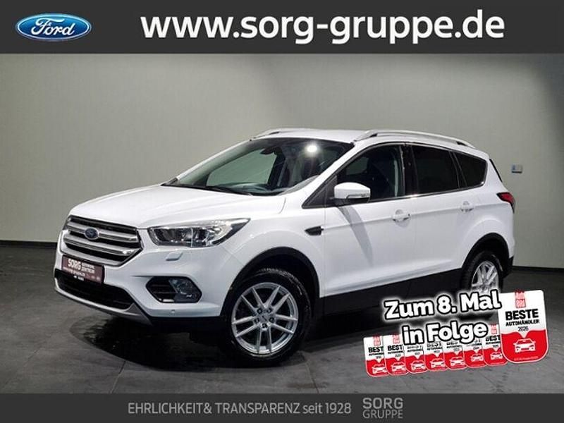 Gebraucht Ford Kuga Titanium 150 PS (110 kW) 2019 Weiß, frozen white SUV