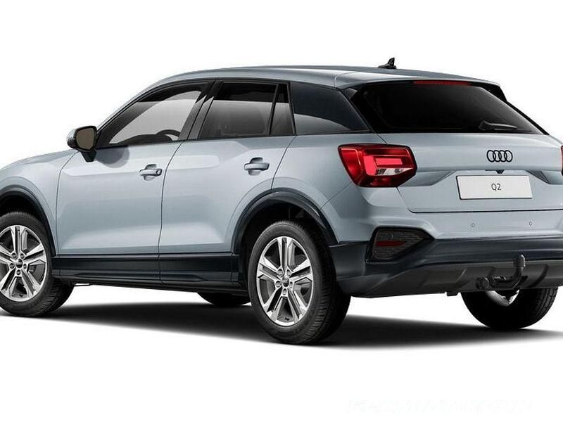 Neu Audi Q2 Advanced Plus 150 PS (110 kW) 2026 Grau SUV