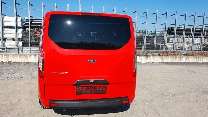 Gebraucht Ford Transit Custom 170 PS (125 kW) 2019 Rot Van / Kleinbus