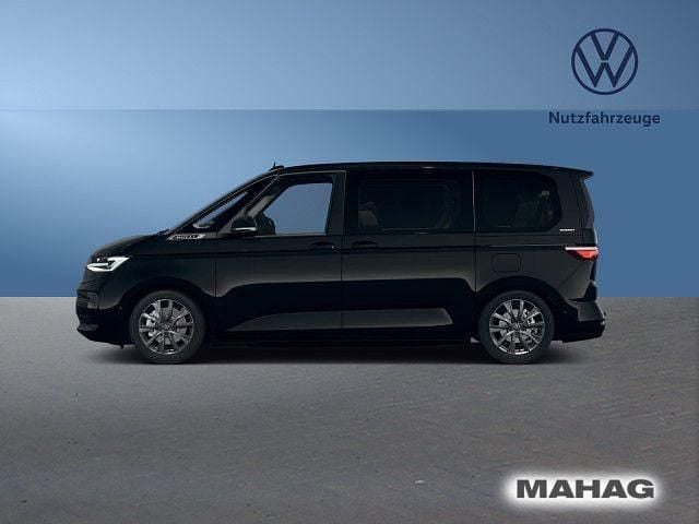 Second-hand VW Multivan Life 177 CP (130 kW) 2026 Negru Monovolum