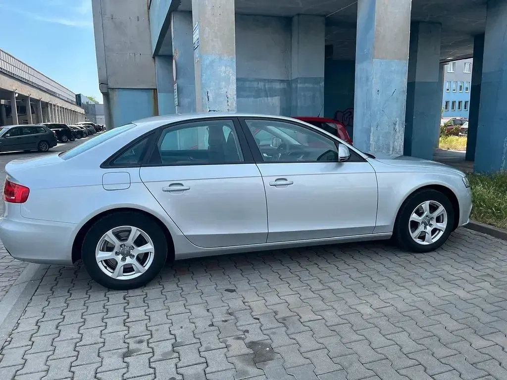 Gebraucht Audi A4 160 PS (117 kW) 2008 Silber Limousine