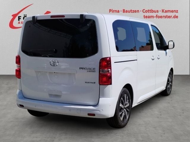 Gebraucht Toyota Proace Verso 100 kW (136 PS) 2025 Weiß Kombi