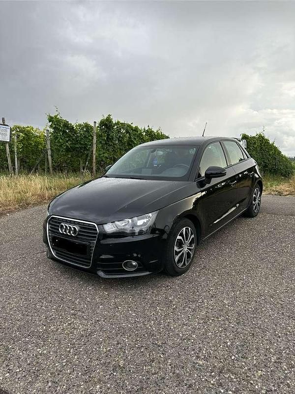 Gebraucht 2014 Audi A1 Sportback Attraction Kleinwagen | 4.999 € (Superpreis) - Bild 1/4