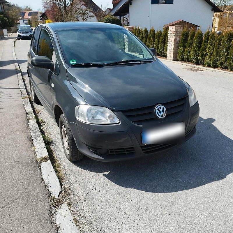 Second-hand VW Fox 50 CP (36 kW) 2009 Gri Hatchback