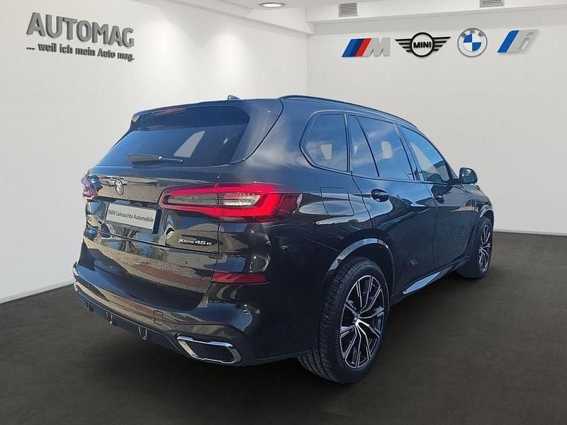 Gebraucht BMW X5 M Sport 394 PS (289 kW) 2022 Saphirschwarz SUV