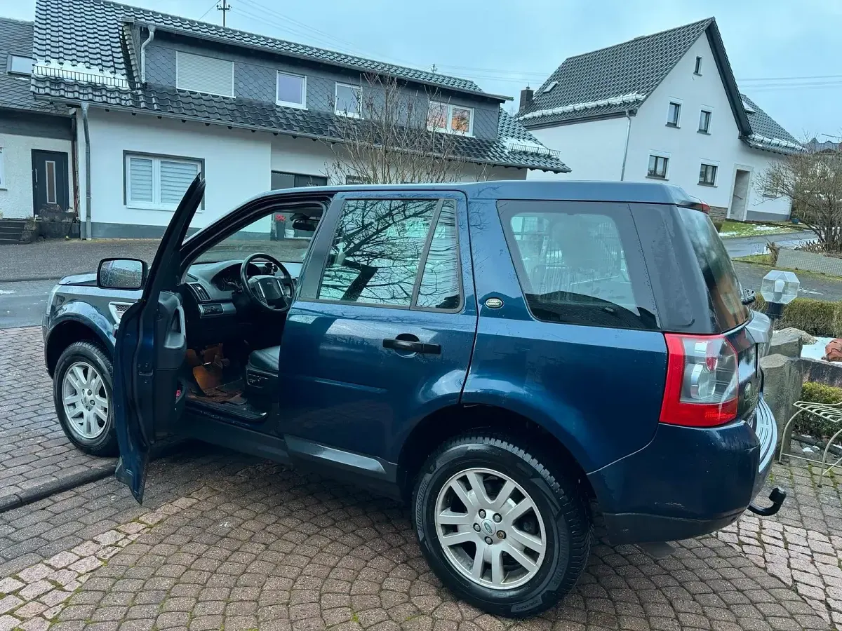 Gebraucht Land Rover Freelander 2 150 PS (110 kW) 2008 Blau SUV