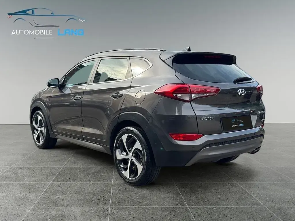 Gebraucht Hyundai Tucson Premium 177 PS (130 kW) 2016 Grau SUV