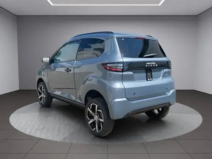 Neu Aixam Crossover Premium Premium 2026 Rot