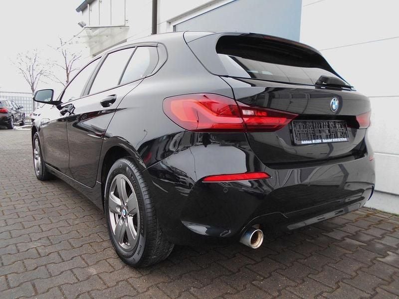 Gebraucht BMW 118 136 PS (100 kW) 2022 Schwarz Kleinwagen
