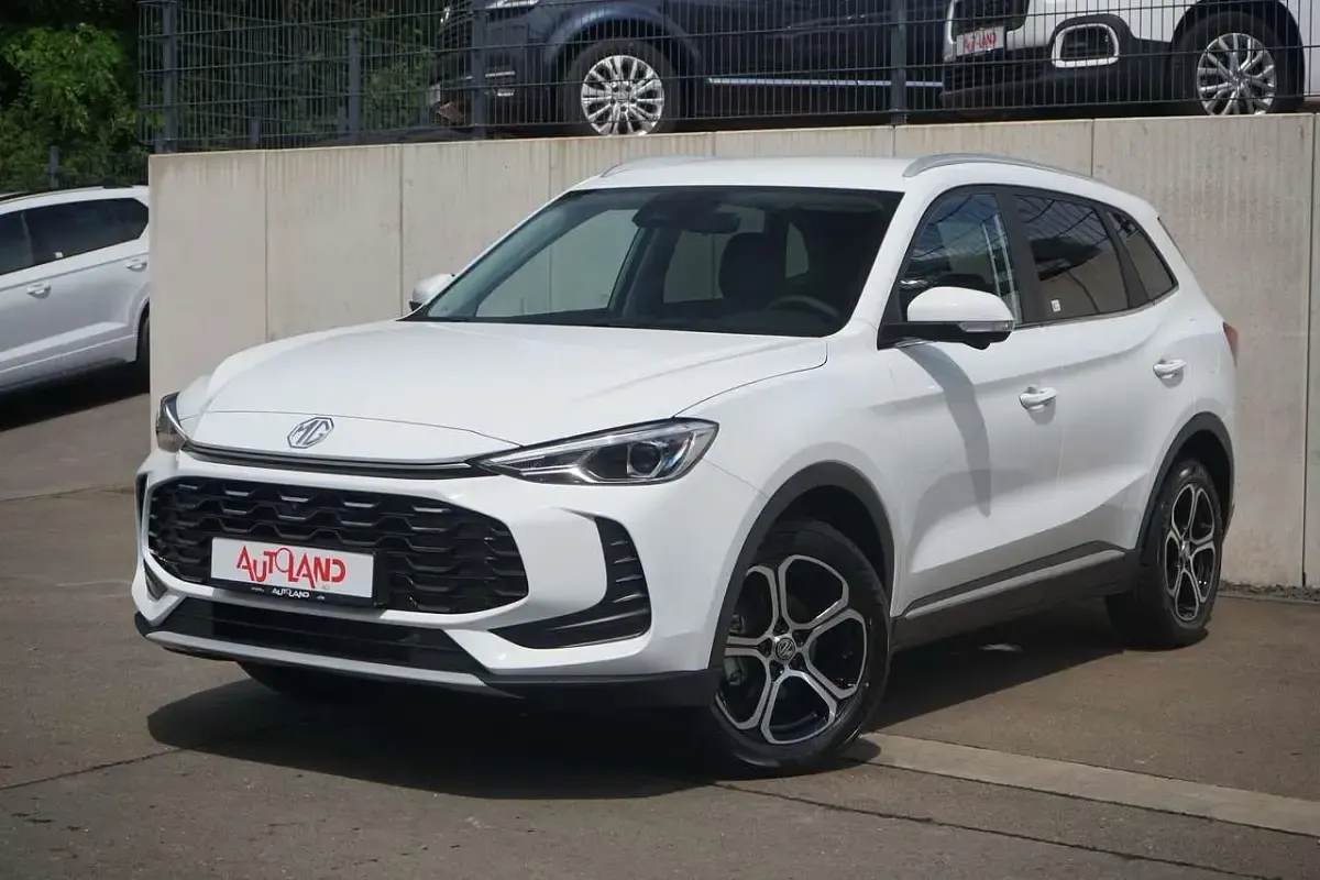 Neu MG ZS Comfort 116 PS (85 kW) 2026 Grün SUV