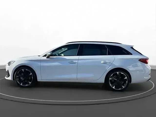Gebraucht Cupra Leon 150 PS (110 kW) 2024 Weiß Kombi